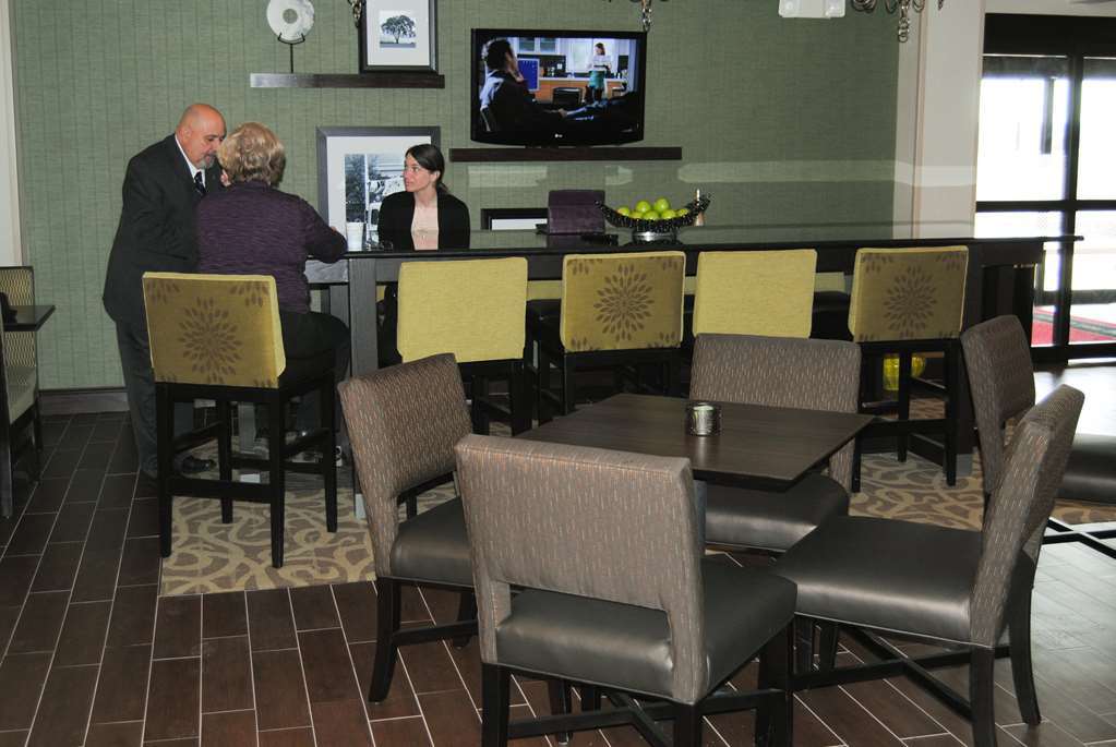 Hampton Inn Кембридж Ресторан фото